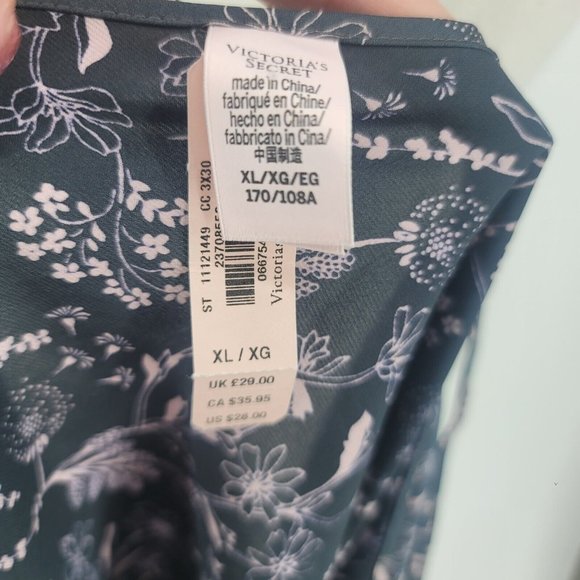 Victoria's Secret Gray Pink Floral Silky Cami Spaghetti Strap Tank Top Size XL - Picture 7 of 8